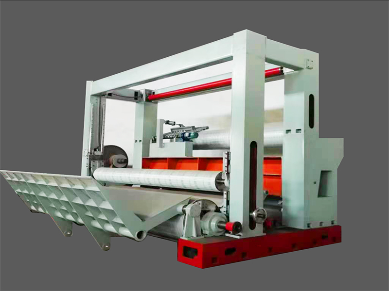 Rewinder of paper machine